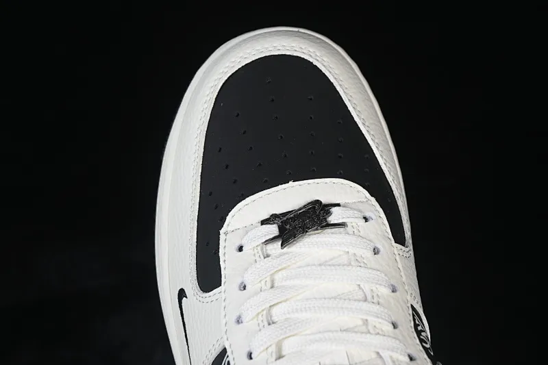 All Categories Nk Air Force 1 Air Force Series Nk Air Force 1 Low Air Force Low Nike Air Force 1'07 Low Joint Beige and Black Intertwined Air Force One Low Casual Sneakers XY9025-016